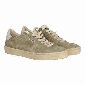 female athlete shoes running in professional tracks shoes Golden Goose Mens Taupe Sneaker