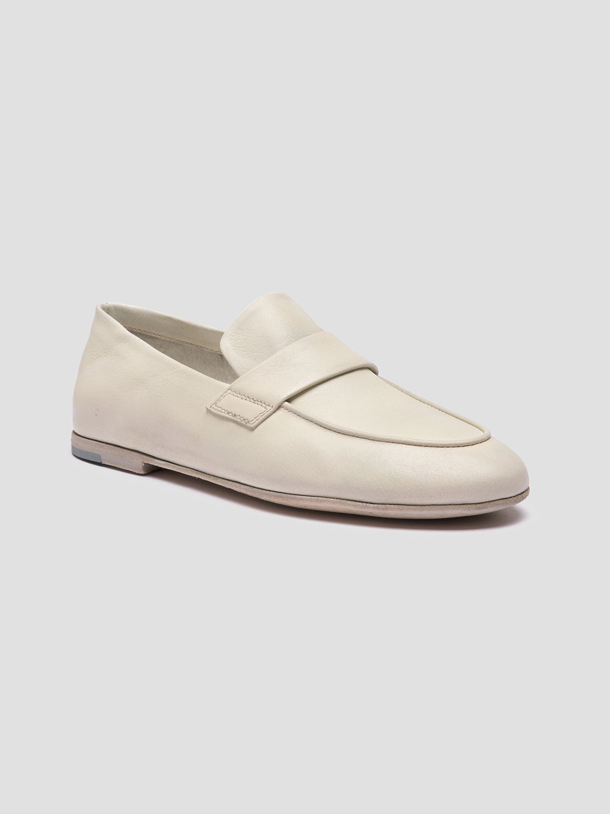 Understated Edge Comfortable Walking BLAIR DD 001 - White Leather Penny Loafers