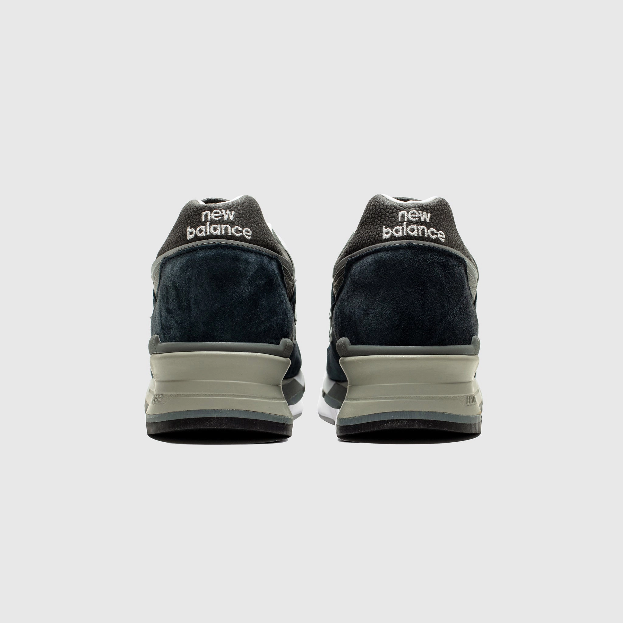 Pavement Walk U997NY "NAVY"