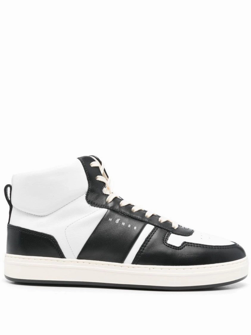 High-Top Sneakers With Padded Collar And Lace-Up Closure running in hilly terrain shoes