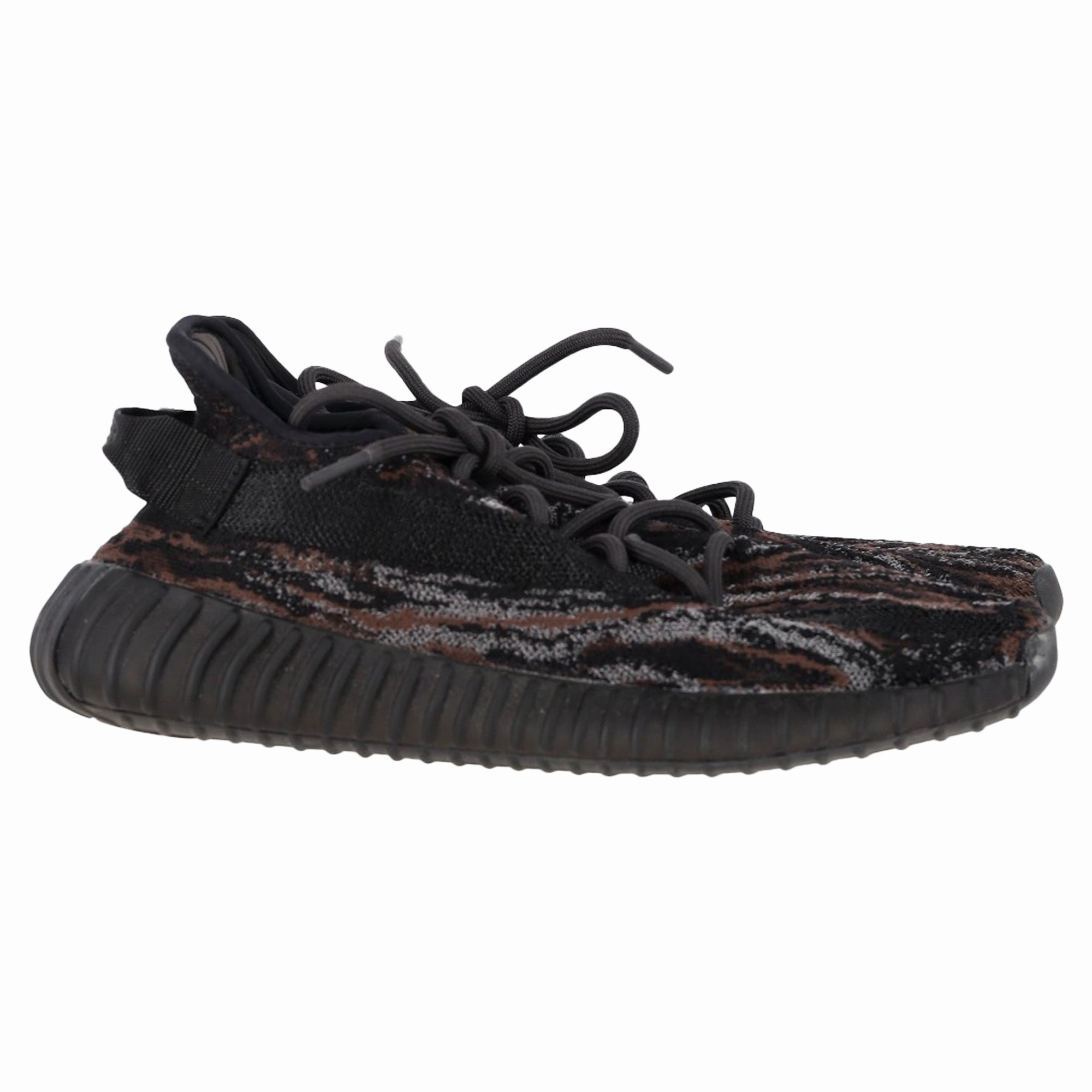 Yeezy x Adidas Boost 350 V2 Sneakers in MX Rock Cotton Endurance training comfortable socks