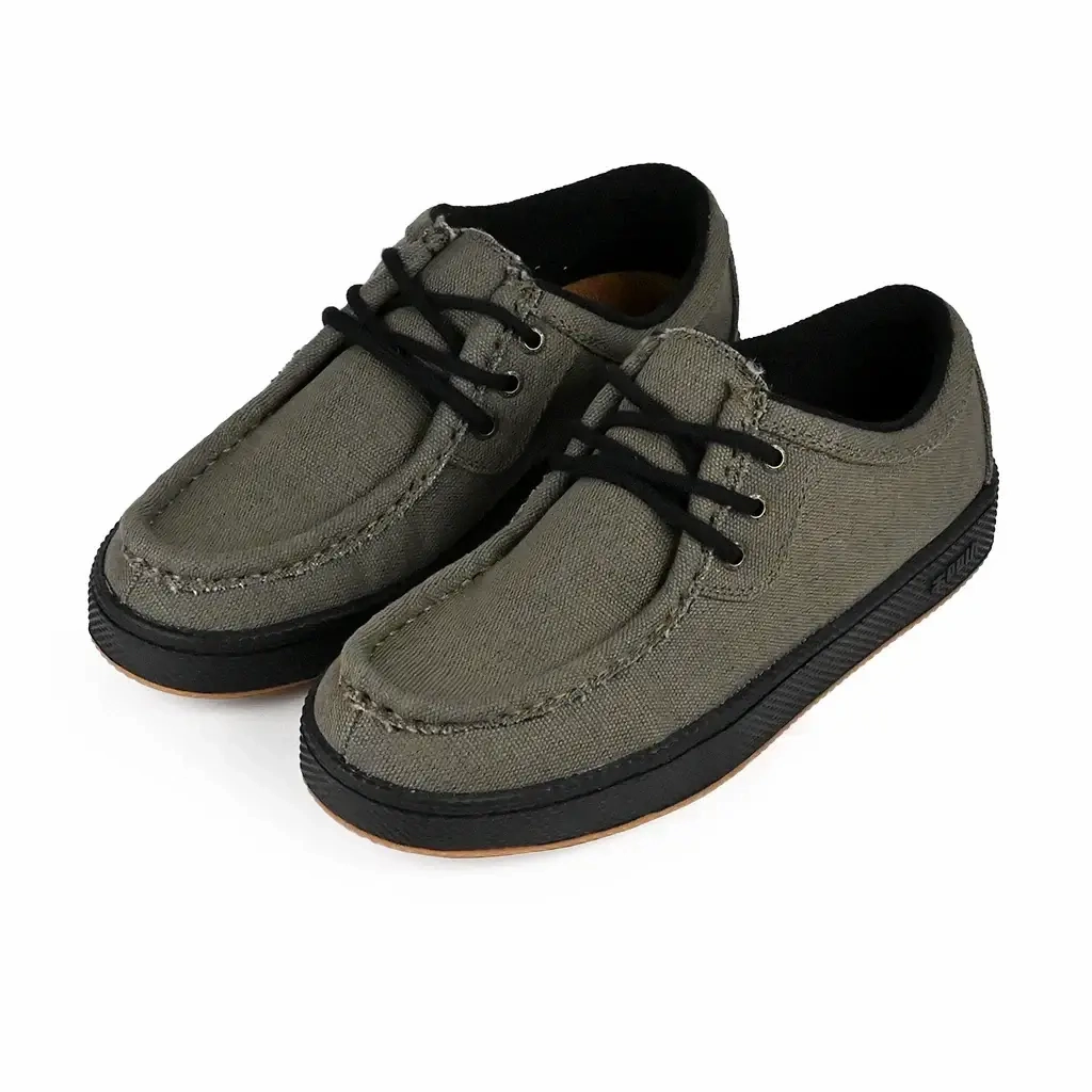 Breathable Upper I-Path Footwear Cats Low Skateboarding Shoe