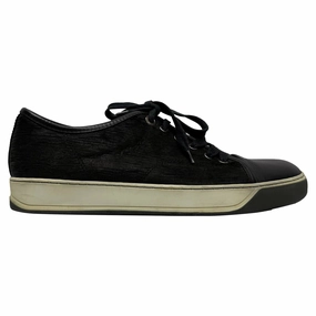 wind - resistant shoes Technology-rich feature Lanvin Textured Low-Top Sneakers in Black Leather