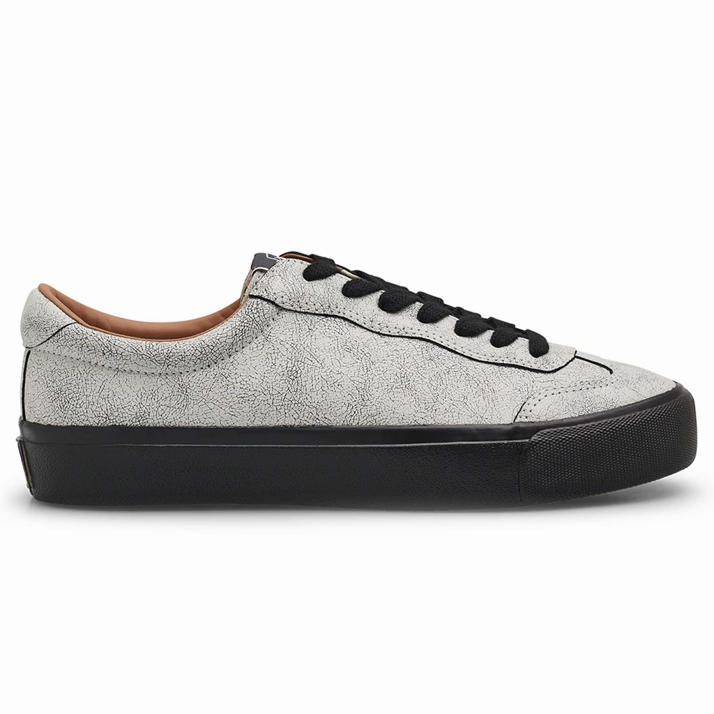 Light Movement High Comfort Last Resort AB VM004 Low Skateboarding Shoe