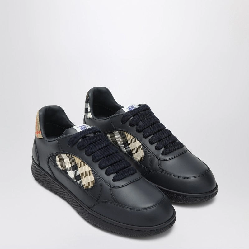 endurance equipment running in a temperate area Burberry Men's Indigo blue Leather And Check Sneaker Terrace