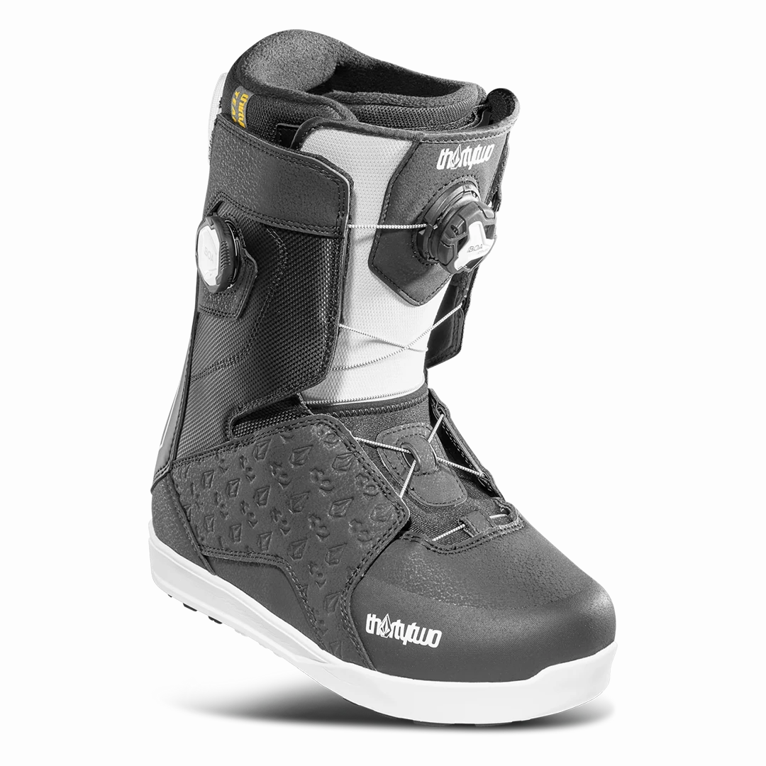 Rugged Built Mountain Hike Mud Resistant Hiking Trails Men's Lashed Double BOA? X Volcom Snowboard Boots