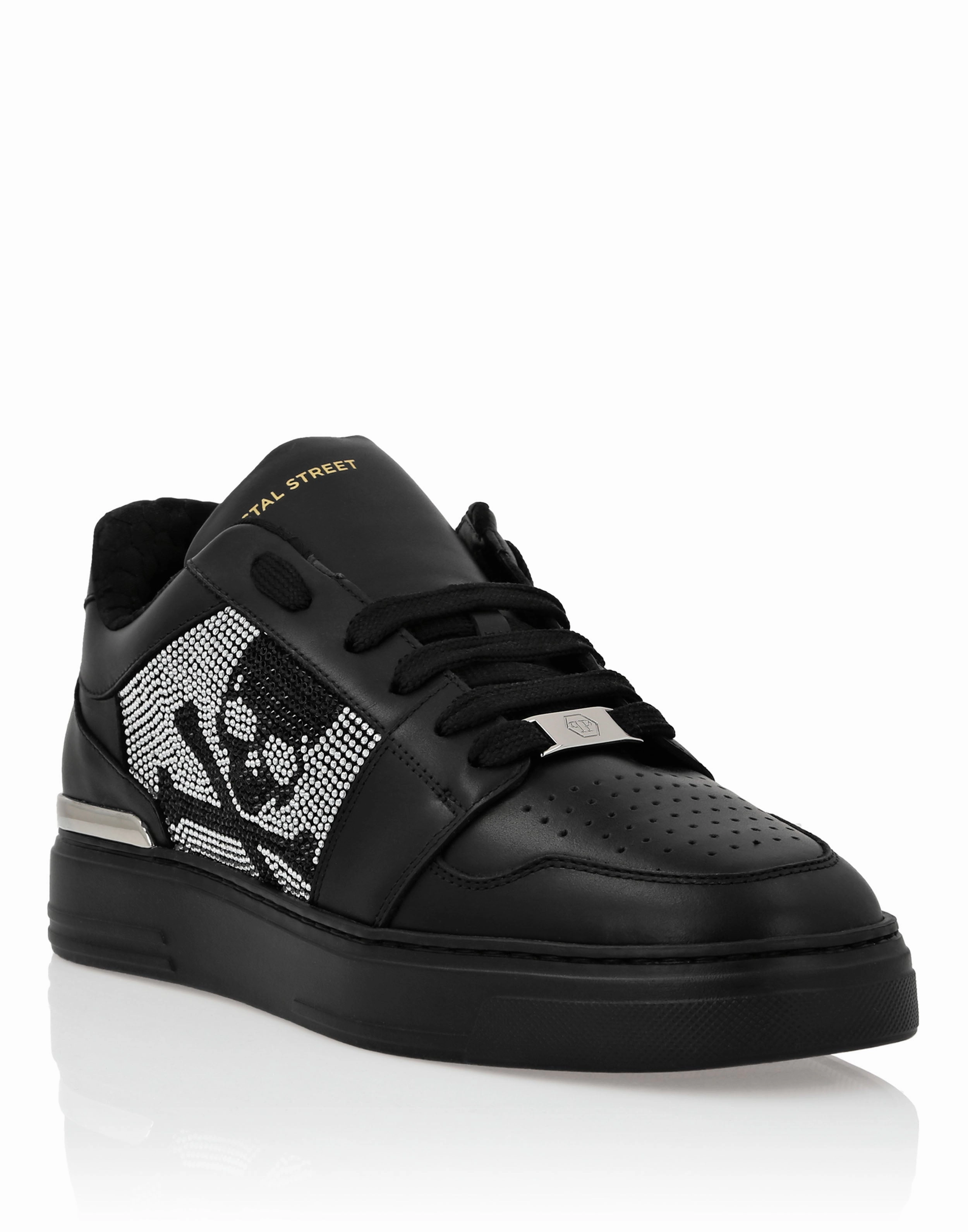 Lo-Top Crystal Leather Sneakers Skull&amp;Bones pattern