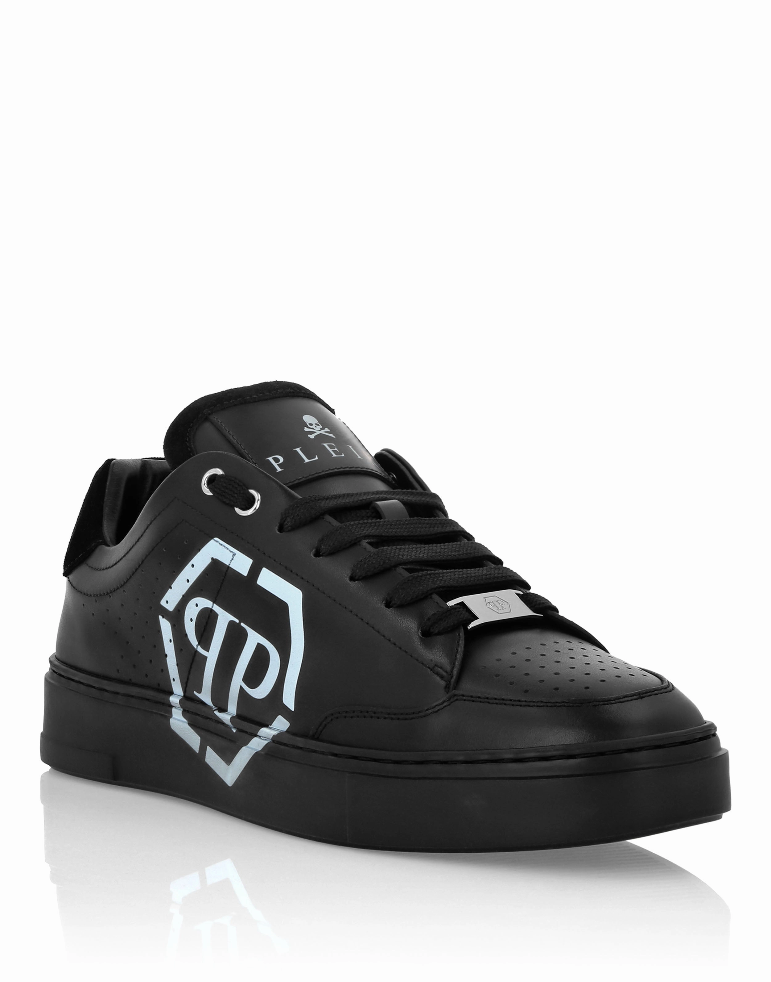 speed equipment Low-Top Sneakers Carson Hexagon