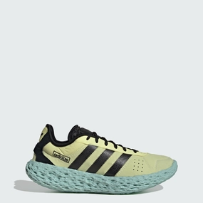 sandy terrain Men's adidas Zponge Shoes