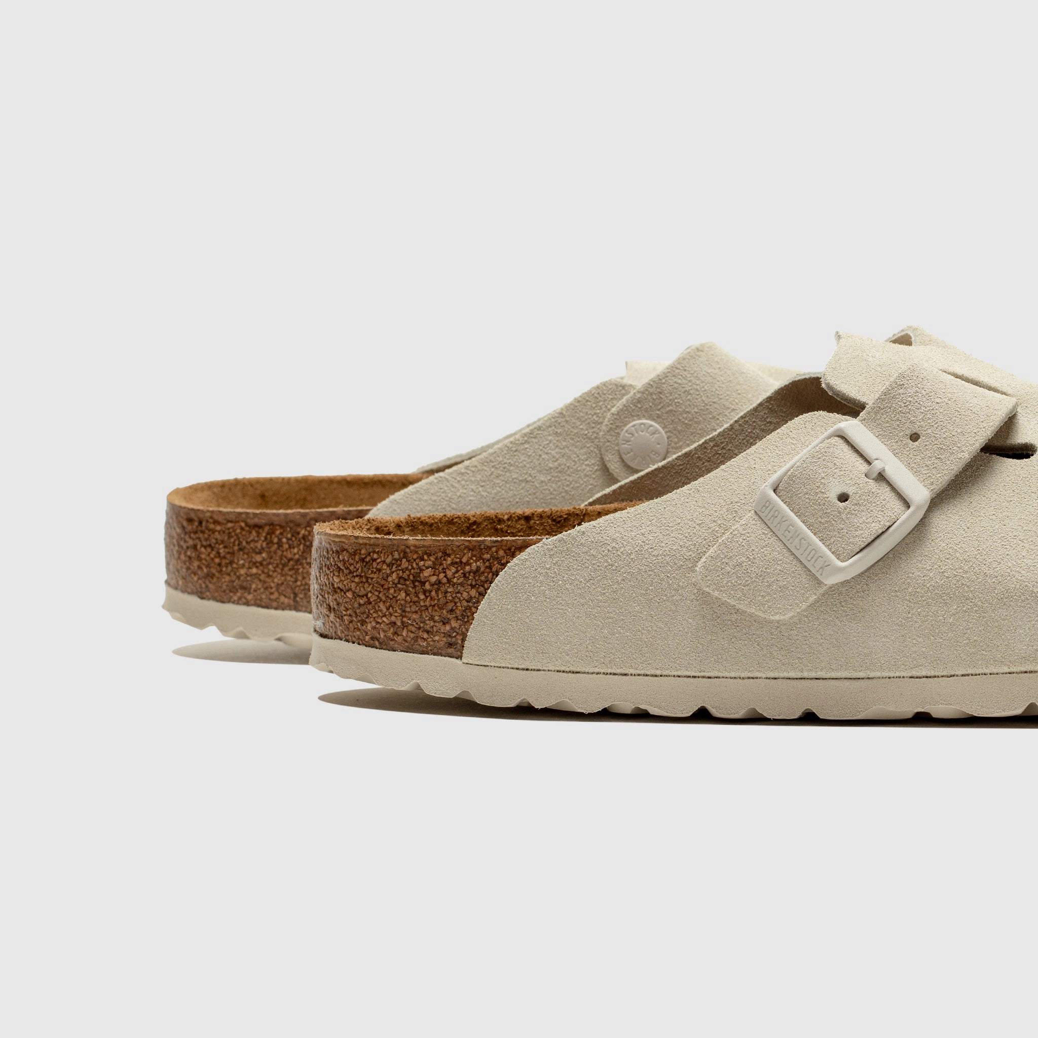 BOSTON "ANTIQUE WHITE" Casual Comfort