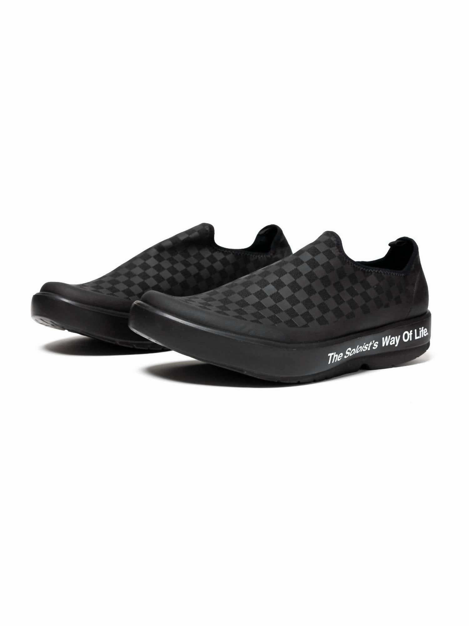 Speed - improving Men Checker Sneaker In Black