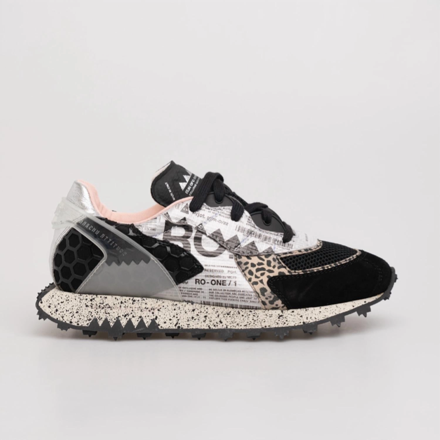 hill running running for a healthy lifestyle Men's Emo Sneaker In Black