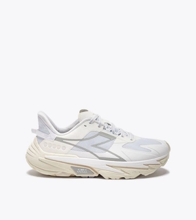 Men's Equipe Sestriere Xt Sneaker In White/silver grassy terrain anti - blister running shoes