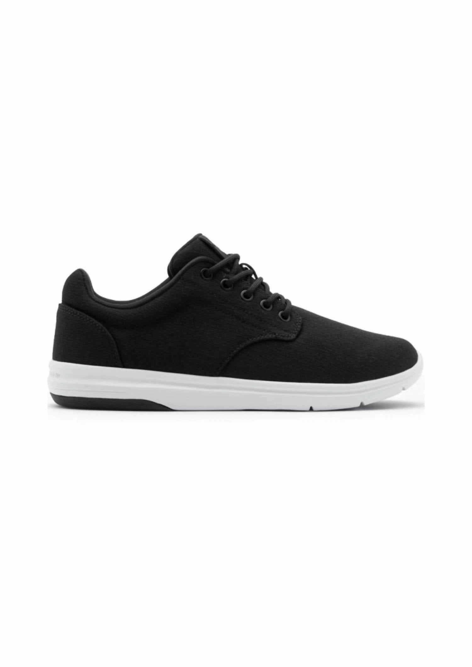 Shock Absorbing Plates Men's The Daily Lite Sneaker In Black