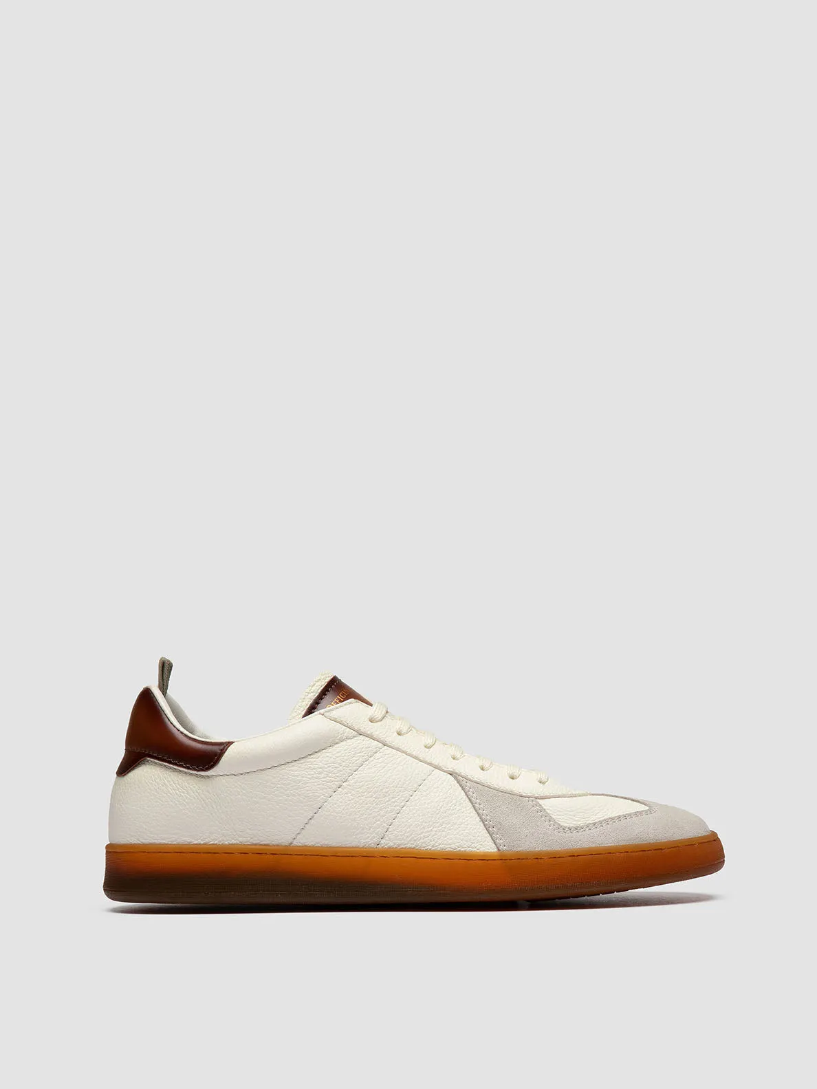 classic - style running shoes MILITIA 001 - White Leather Low Top Sneakers