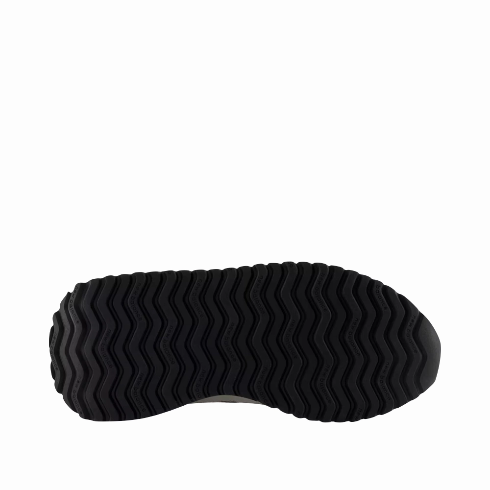 Relax Vibe New Balance Women's 237 Sneaker in Sea Salt with Black