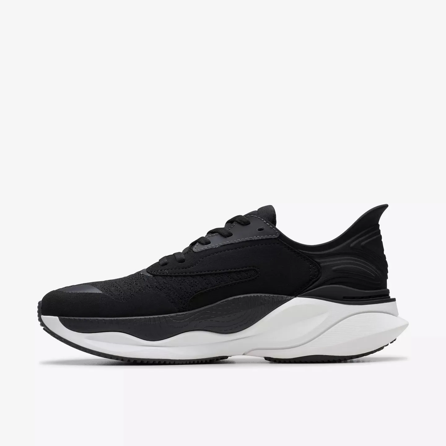 Clarks Men's Pace Sneaker in Black/White Running Challenges suitable for training programs