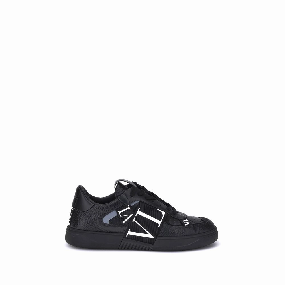 Valentino Garavani Low-Top Men's Sneakers SyntheticUpper