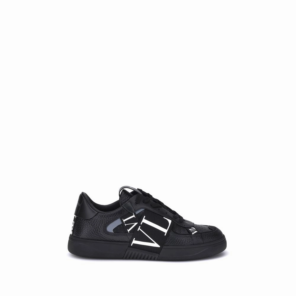 Valentino Garavani Low-Top Men's Sneakers running footgear Leather Material