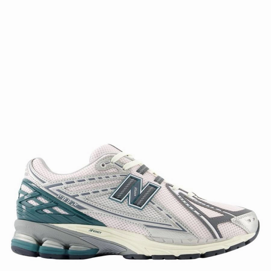 New Balance 1906R Low-Top Sneakers fitness enthusiast shoes