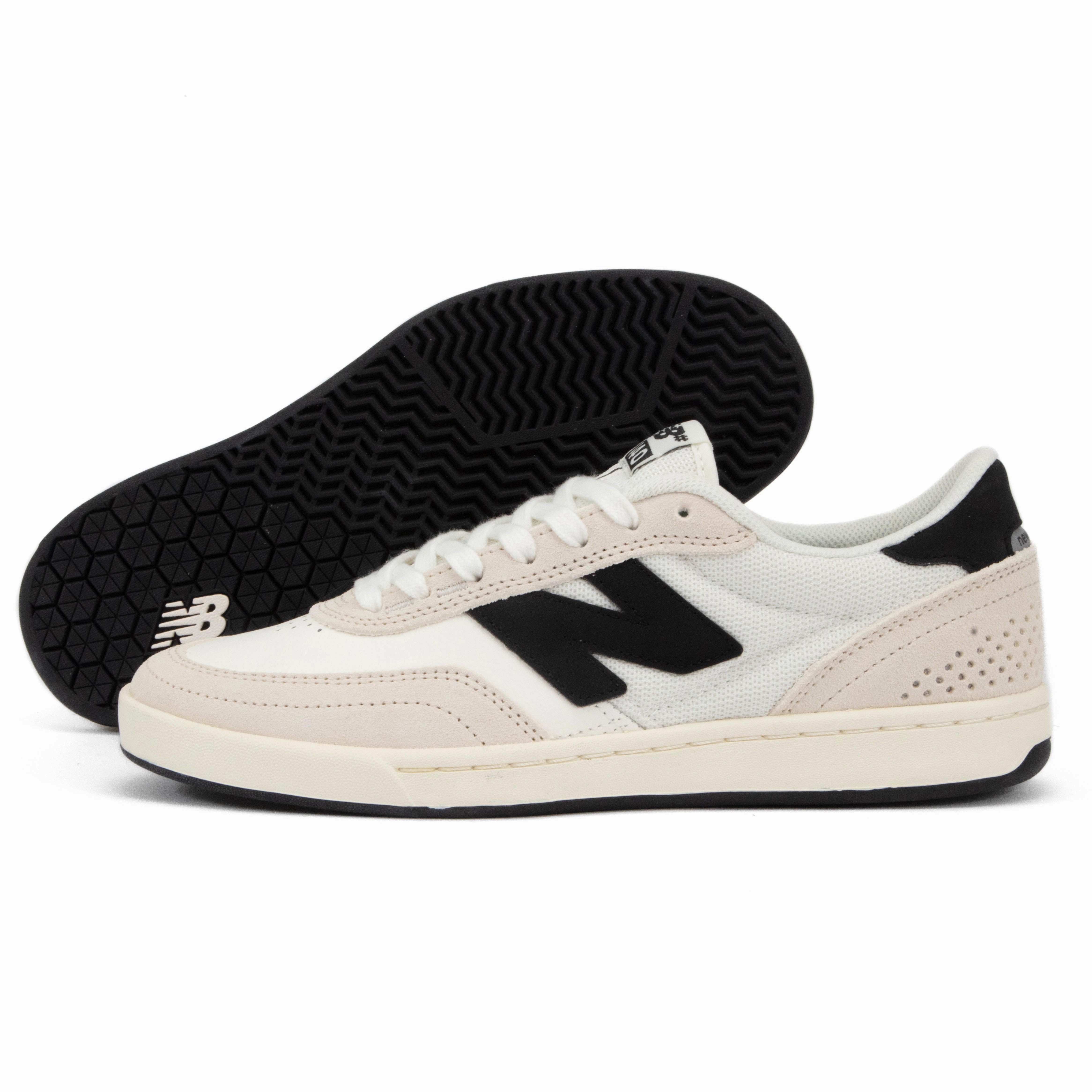 New Balance - 440 Low SB2 (White/Black) design - innovation