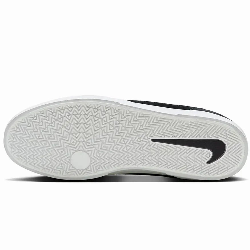 Nike SB Malor Shoe Steady Form Core Fit