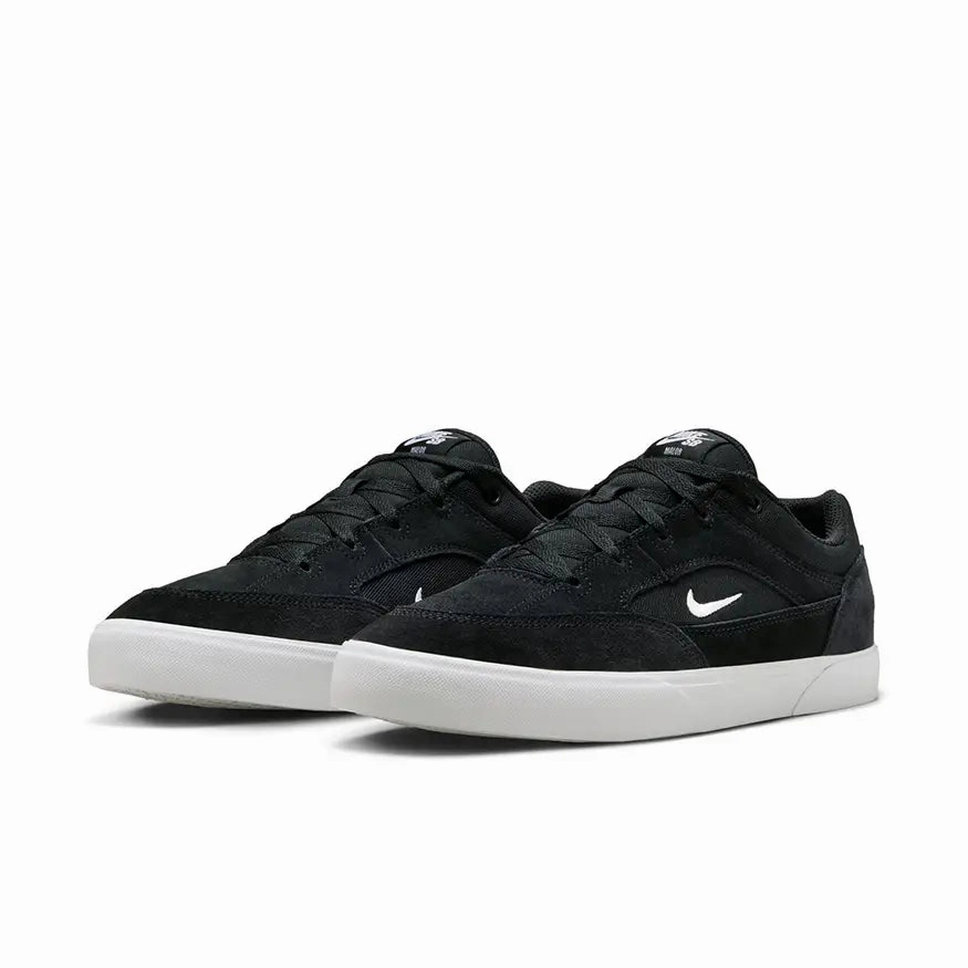 Micro Grip Tread Pattern Nike SB Malor Shoe