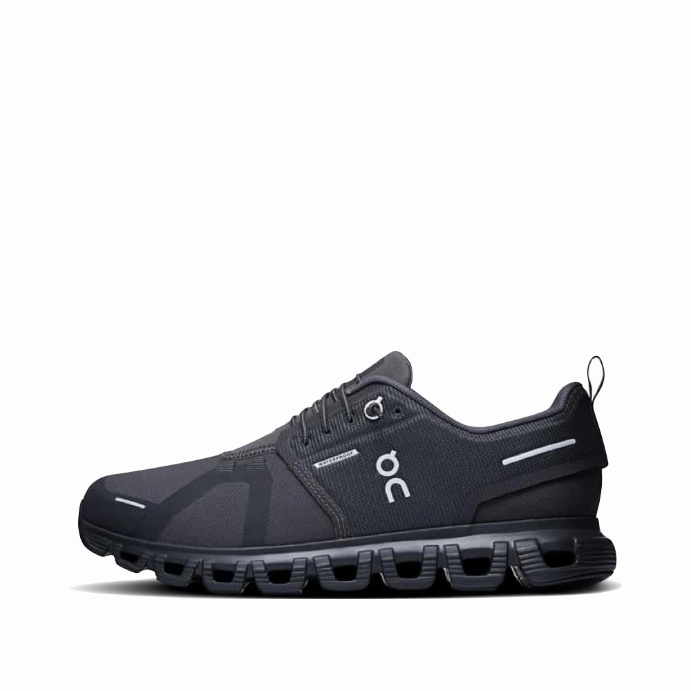 Light Fit Comfort Grip On Women's Cloud 6 Waterproof Sneaker in Black/Black