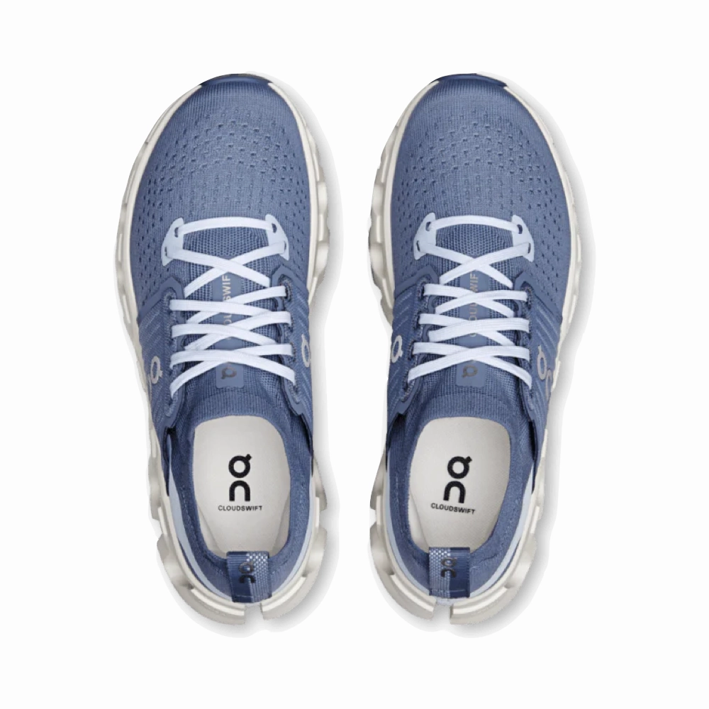 On Women's Cloudswift 4 Sneaker in Metal/Heather Cloudy Jog