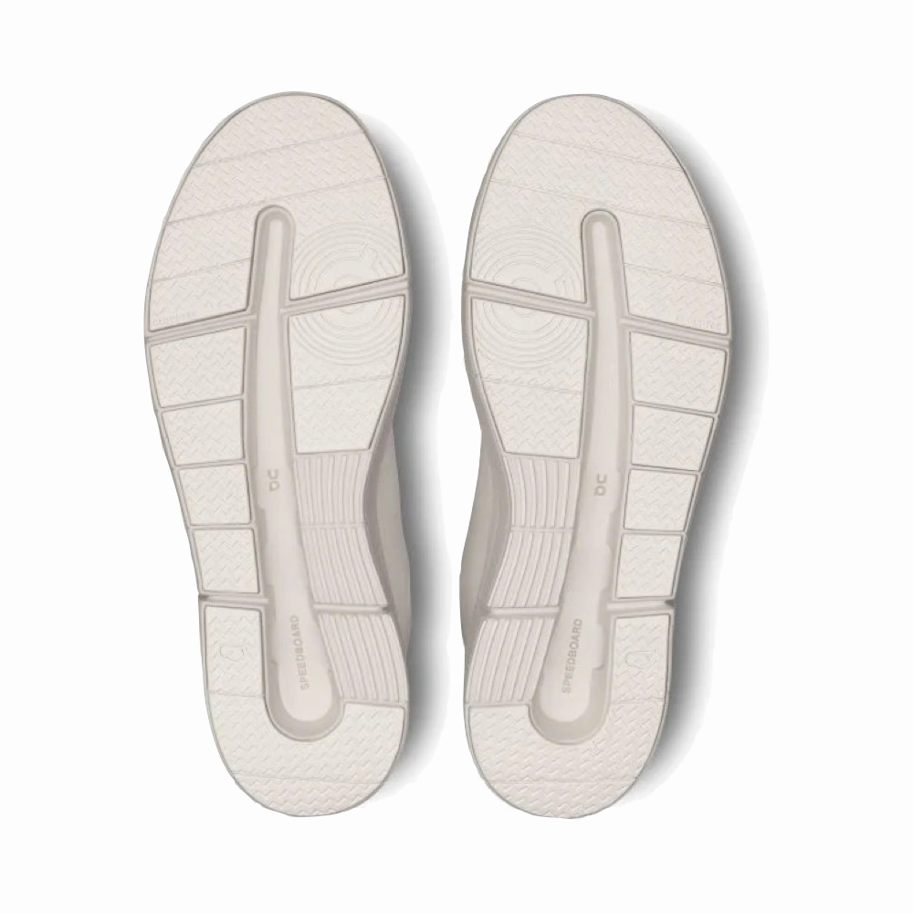 Outdoor Use Grip Comfort On Women's THE ROGER Advantage Sneaker in All White