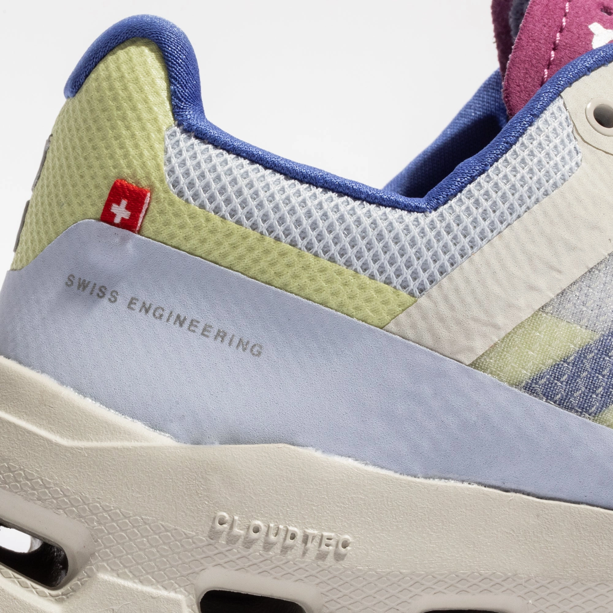 Easy to Wear On Womens Cloudvista Shoes