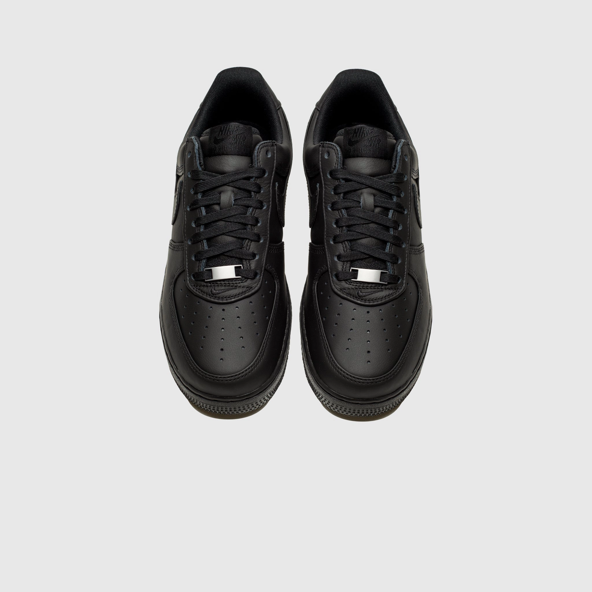 AIR FORCE 1 LOW RETRO PREMIUM "TRIPLE BLACK" Impact Resistant Shell Aerodynamic Form