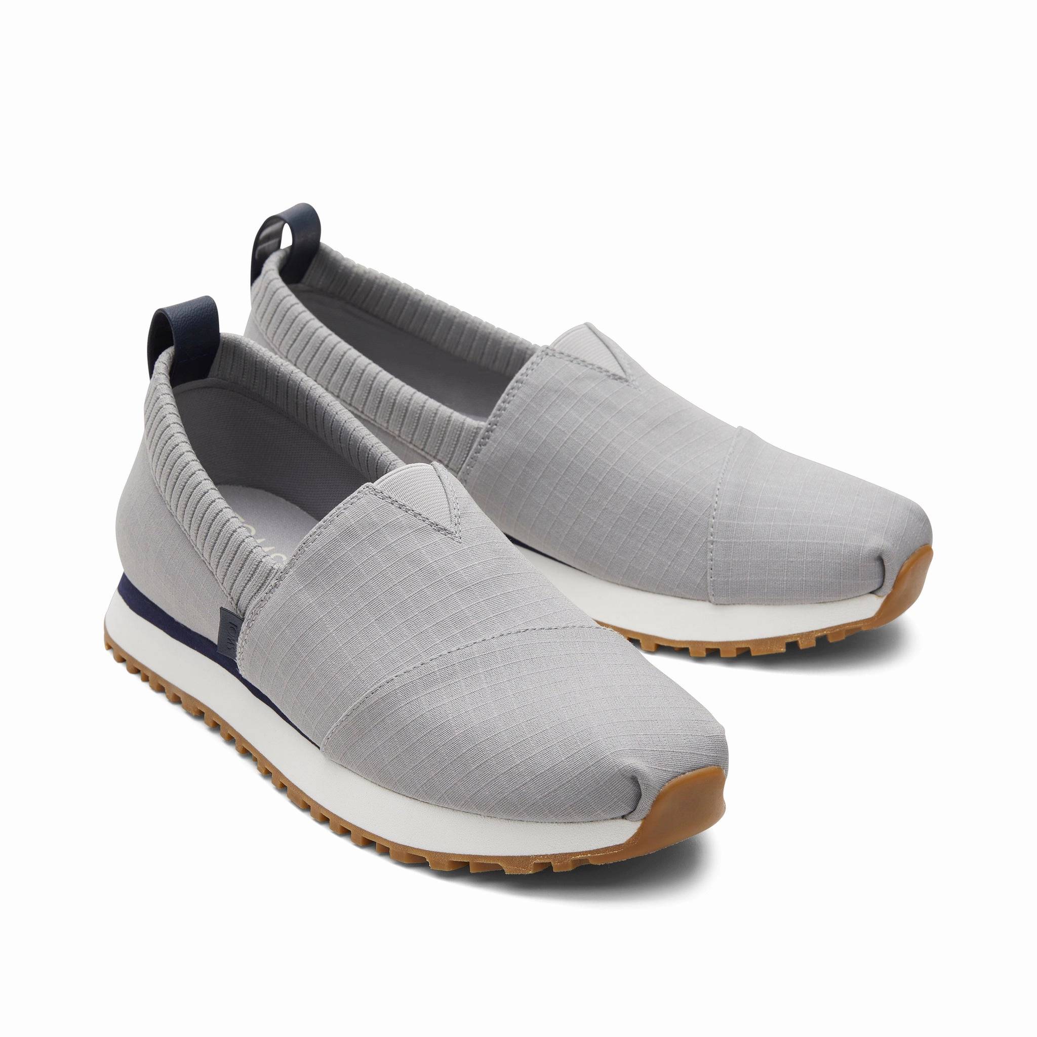 running on a dirt track shoes training routine shoe goal Resident 2.0 Grey Ripstop Sneaker