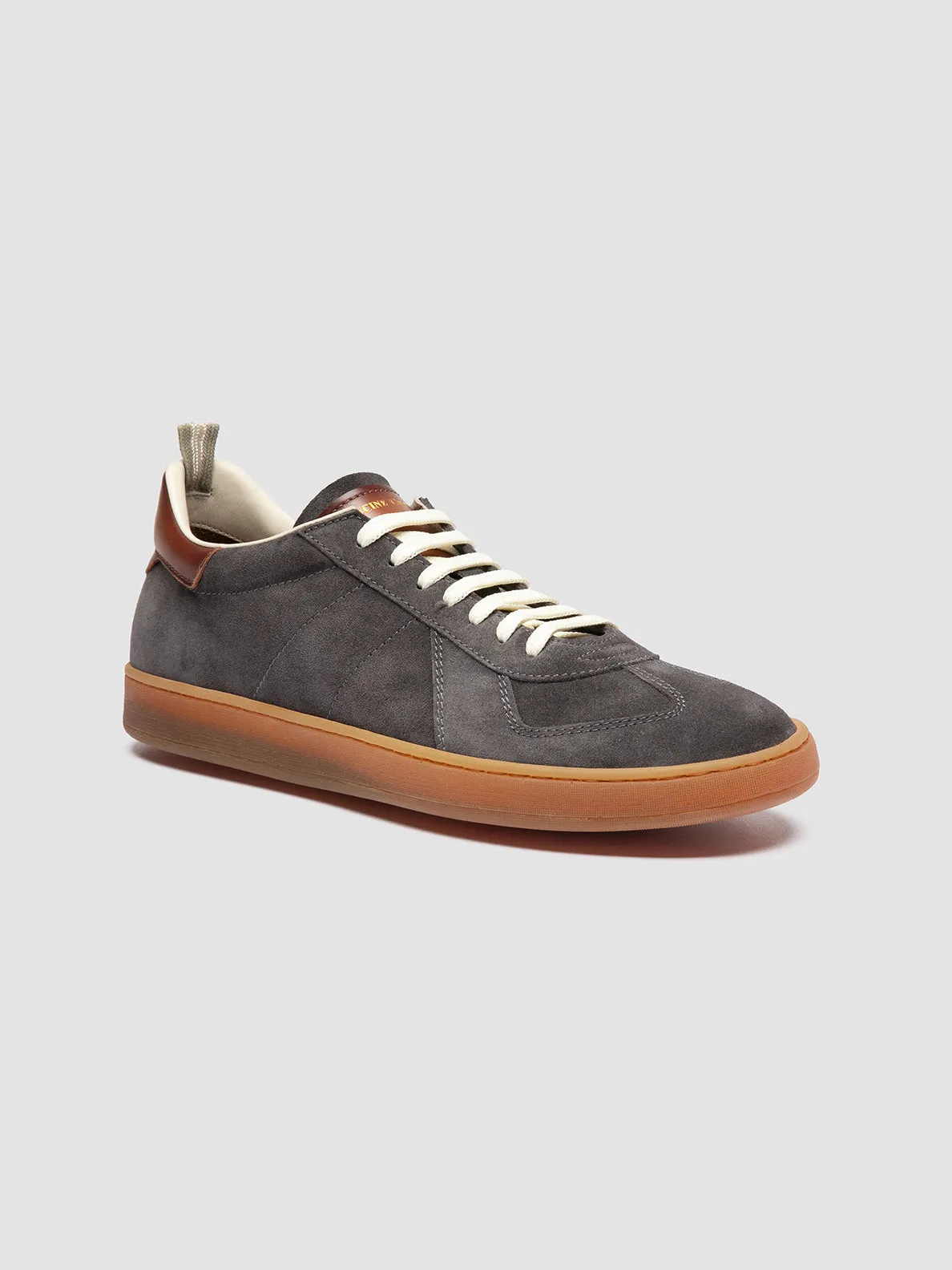 pre - workout preparation circuit - training shoes MILITIA 002 - Grey Suede and Leather Low Top Sneakers