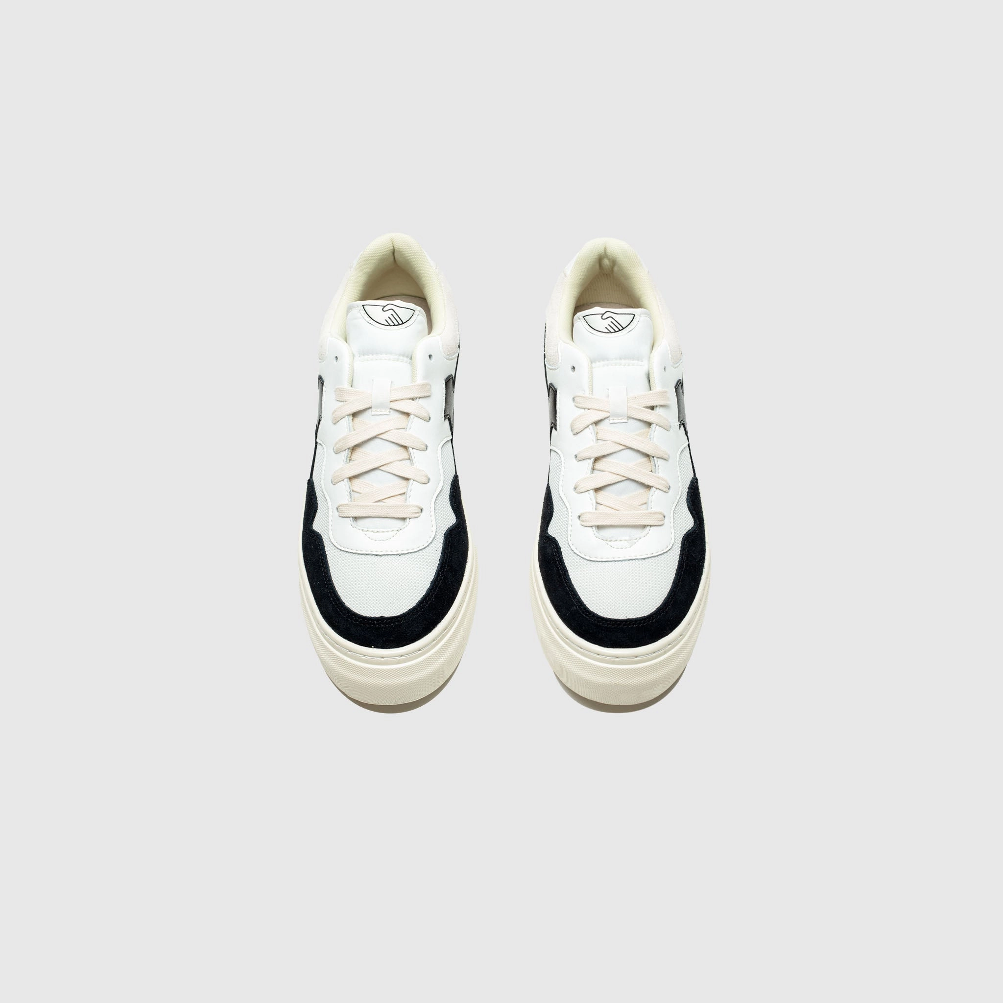 PEARL S-STRIKE Ergo Build Sneaker Storage