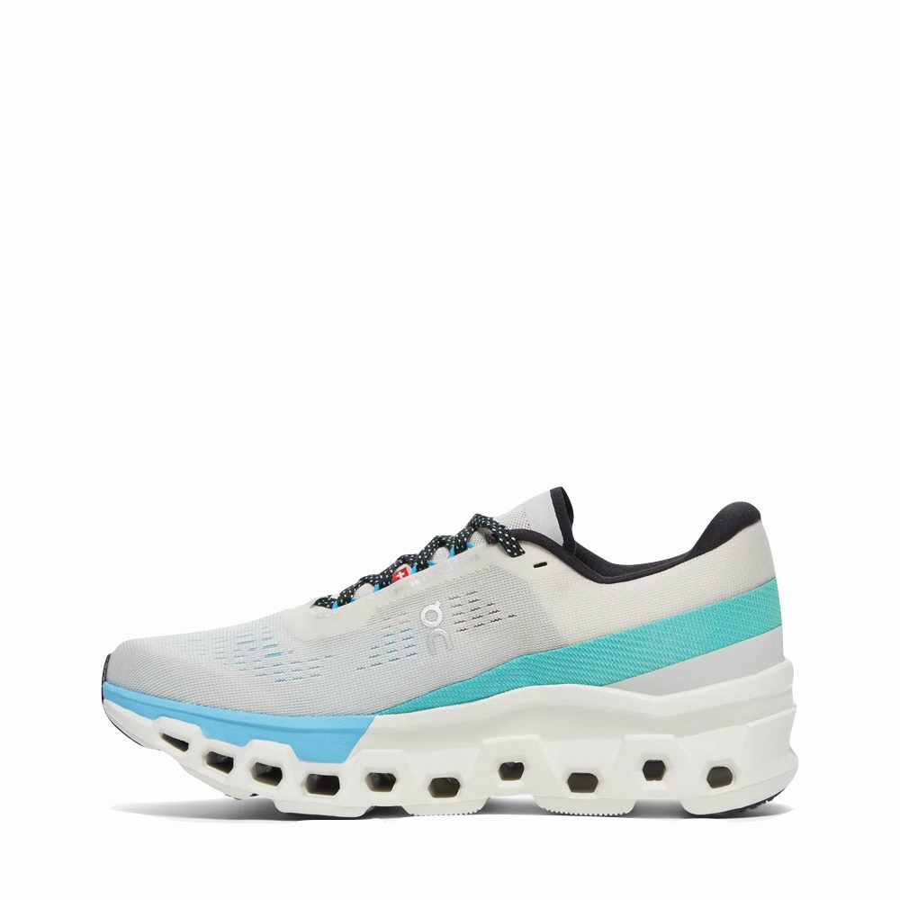 Easy Wear Balanced feel On Women's Cloudmonster 2 Sneaker in Cream/Horizon Blue