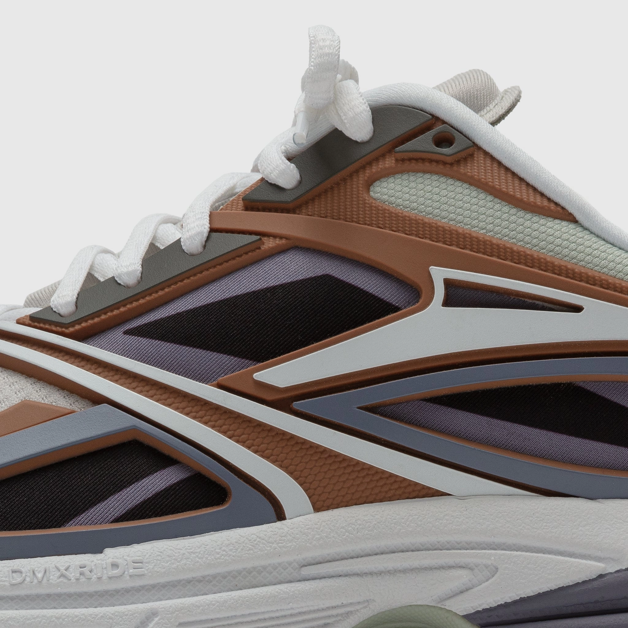 PACKER X PREMIER ROAD MODERN Adjustable Straps Stable Support