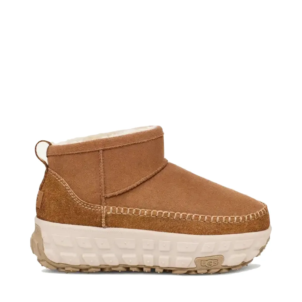 UGG All Gender Venture Daze Ultra Mini Boot in Chestnut Carefree Day Travel Shoes