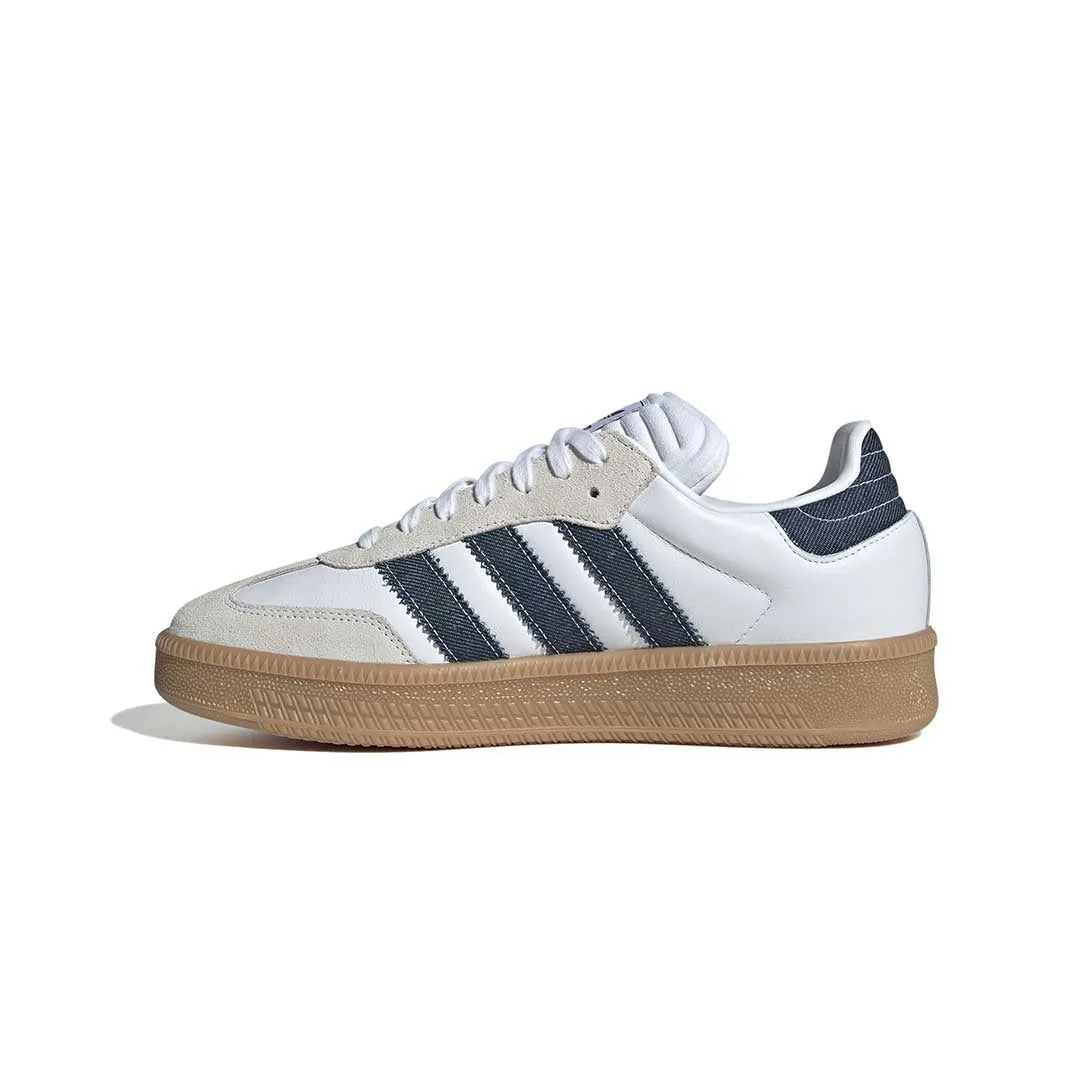 Clean Finish Easy Step adidas - Men's Samba XLG Shoes (JQ7440)
