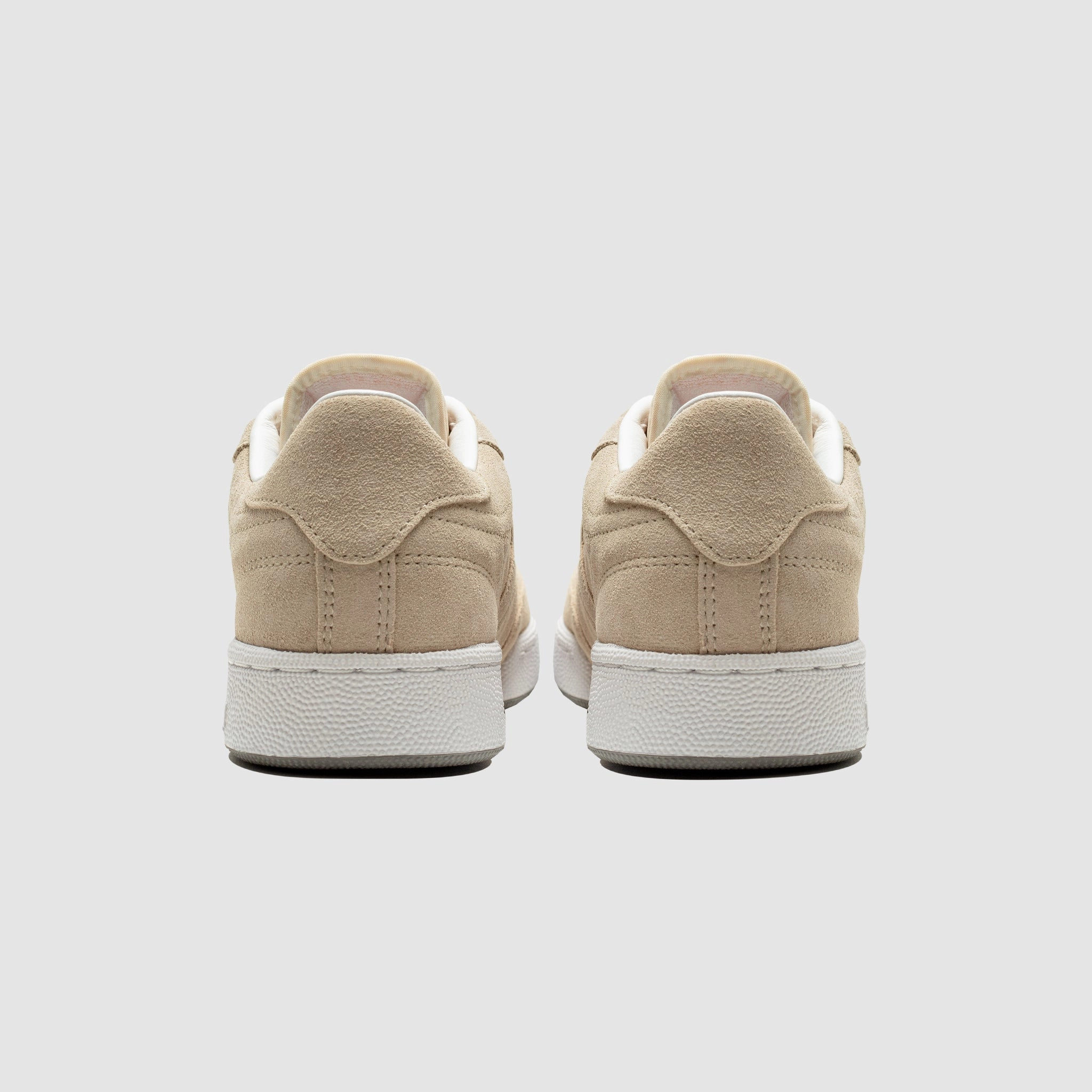 CLUB C 85 X JJJJOUND "CORK" Textured Outsole Pattern