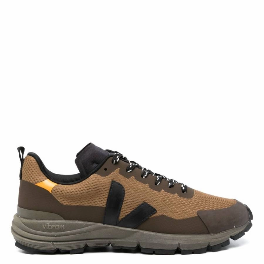 Veja Dekkan Alveomesh Low-Top Sneakers Hilly terrain adaptability