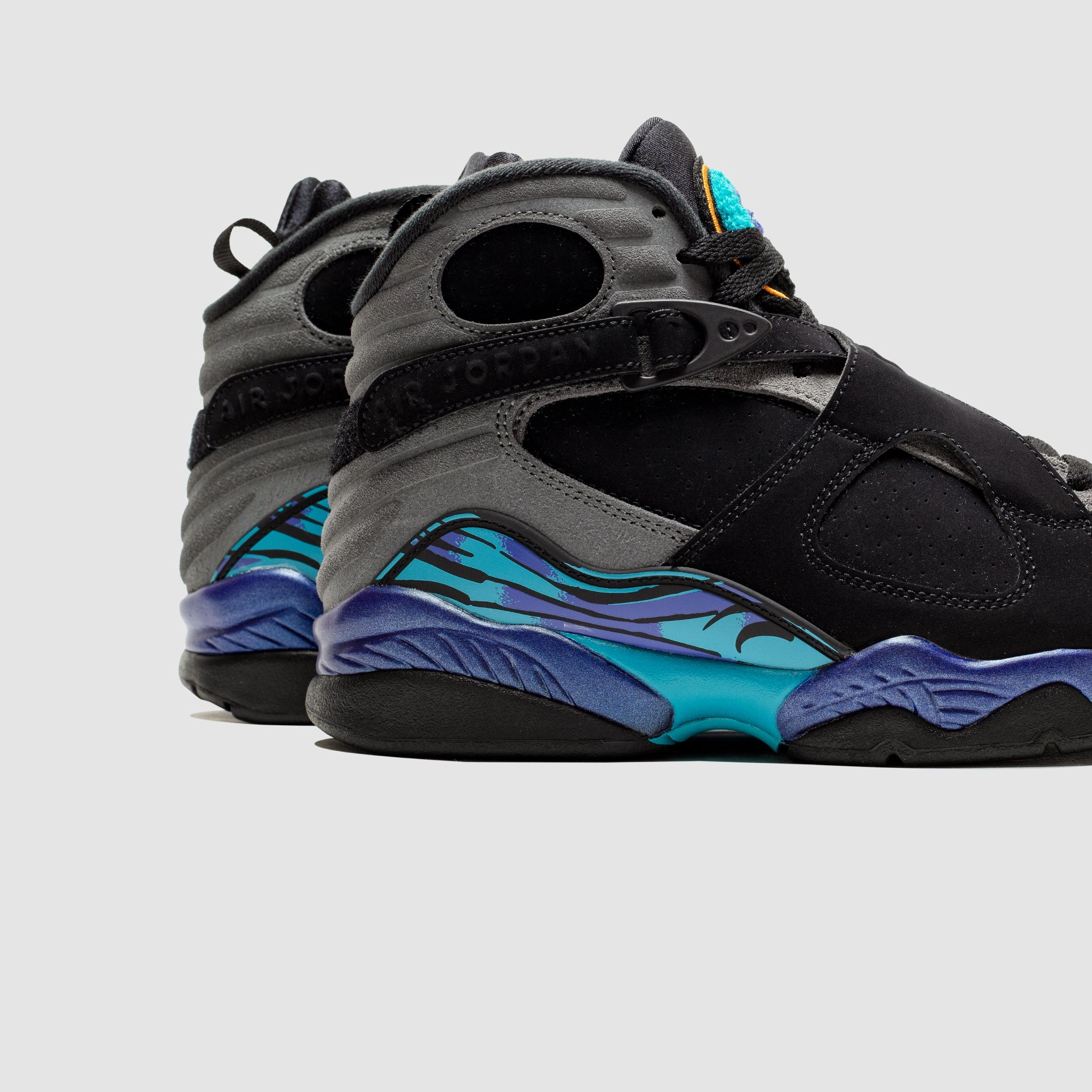 AIR JORDAN 8 RETRO "AQUA" Phylon Foam Tech