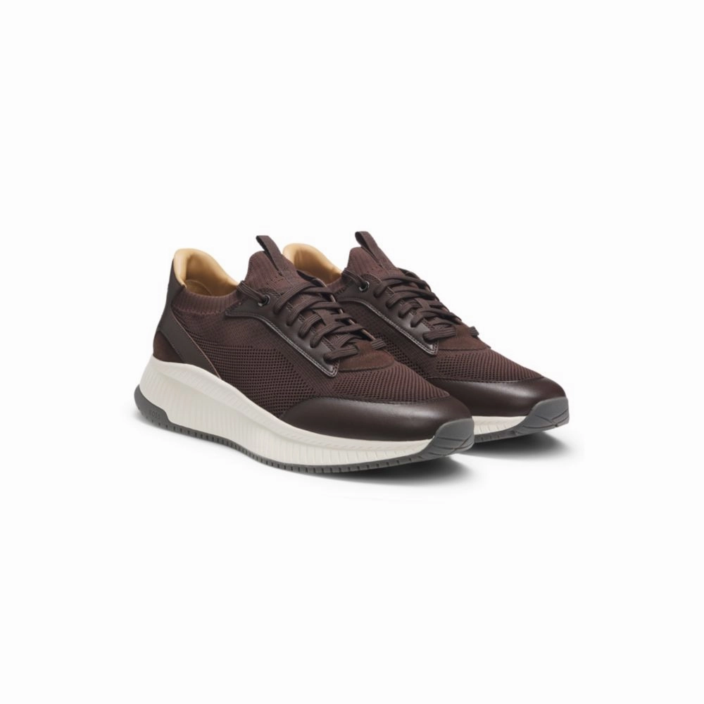 Low-top trainers with knitted uppers cultural - themed running gear cross - training gear