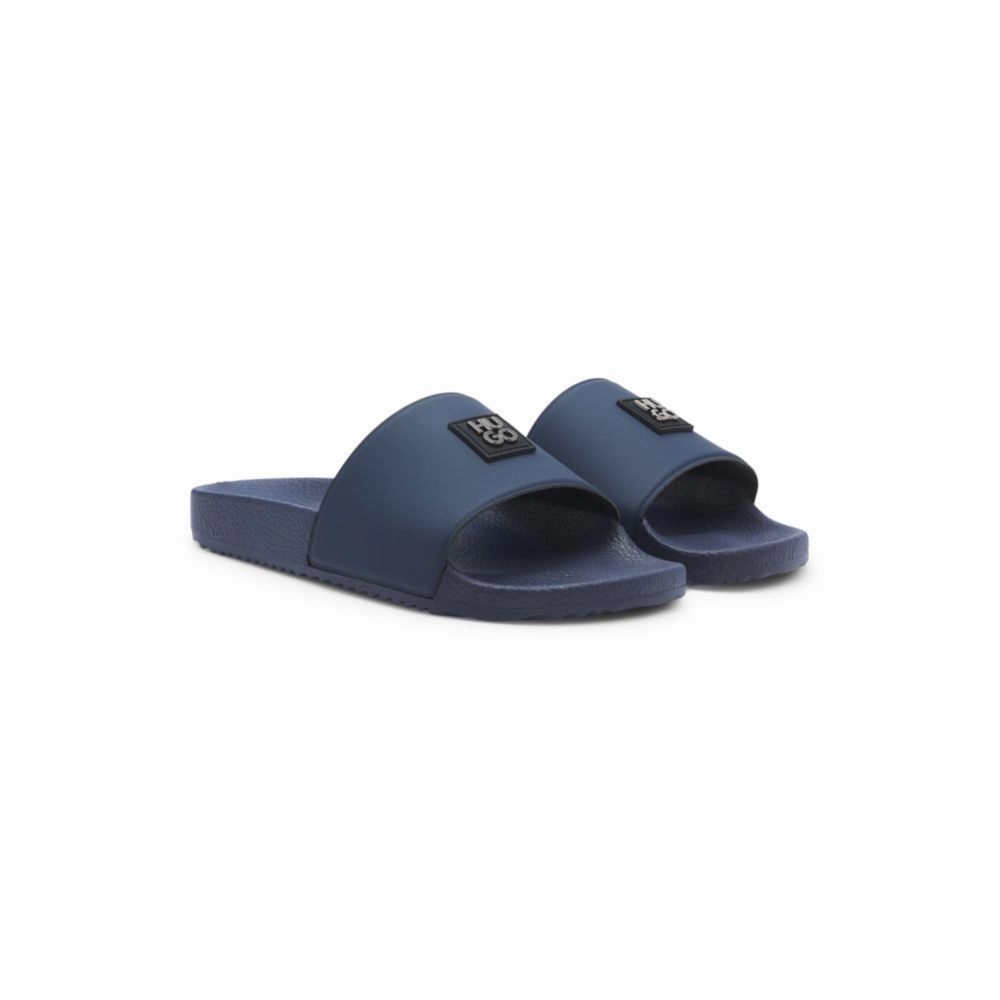 Italian-made slides with contrast-logo strap urban shoes Functional Features