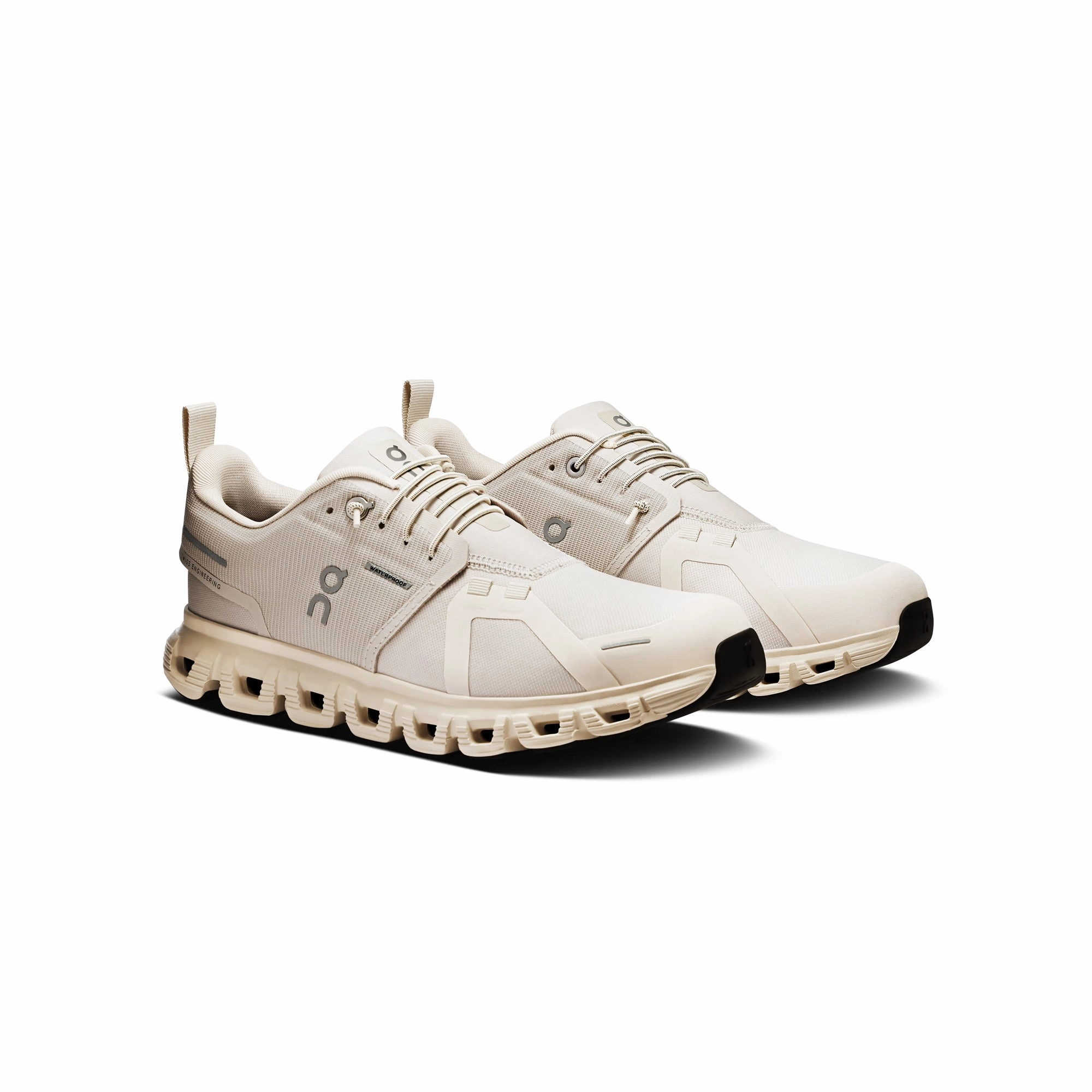 Perforated Tongue On Running Womens Cloud 6 WP Shoes