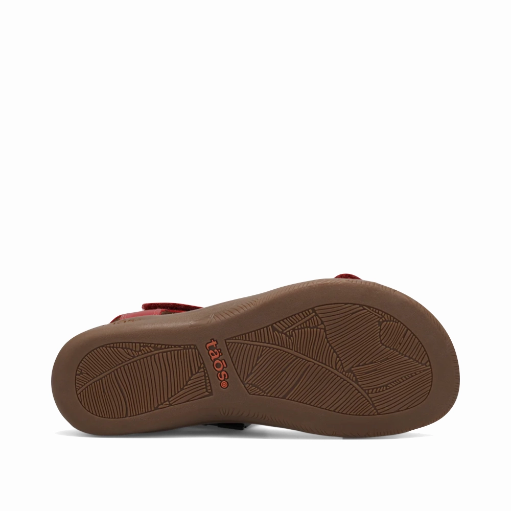 Outdoor Relaxation Shoes Style Match Taos Women's The Show Sandal in Red