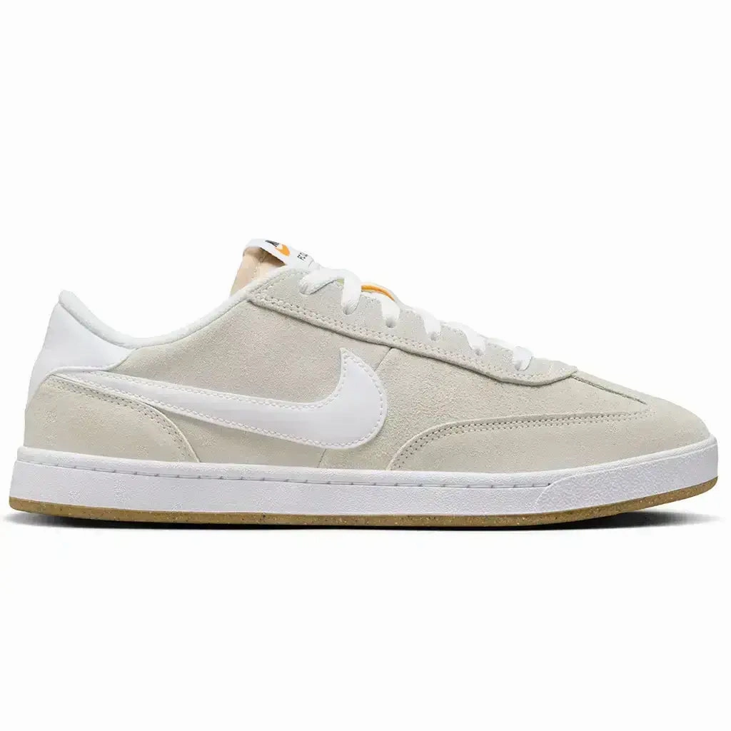 Nike SB FC Classic Shoe Fit Light Stretchable Openings