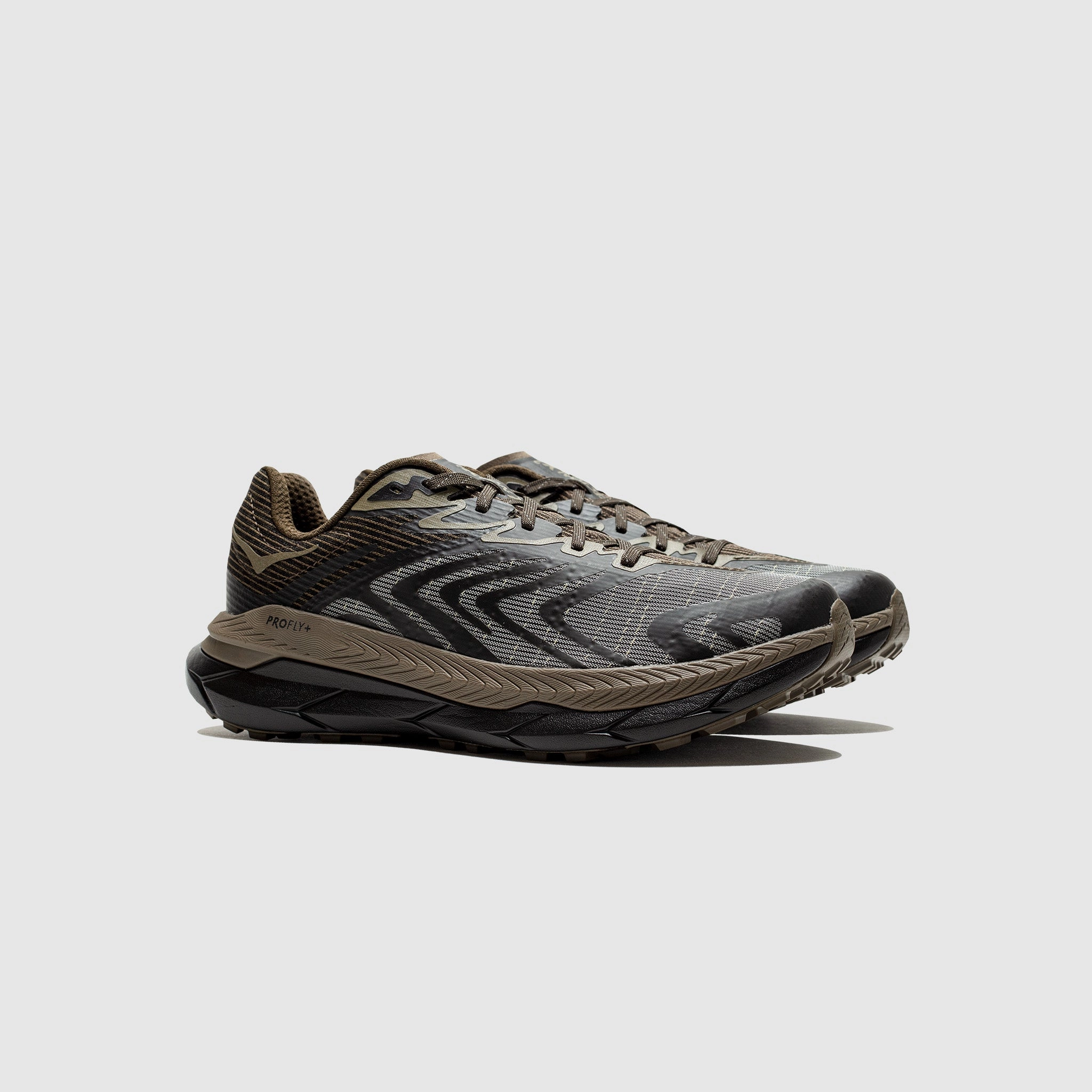 TECH TECTON X 2 Elevated arch Zip Design