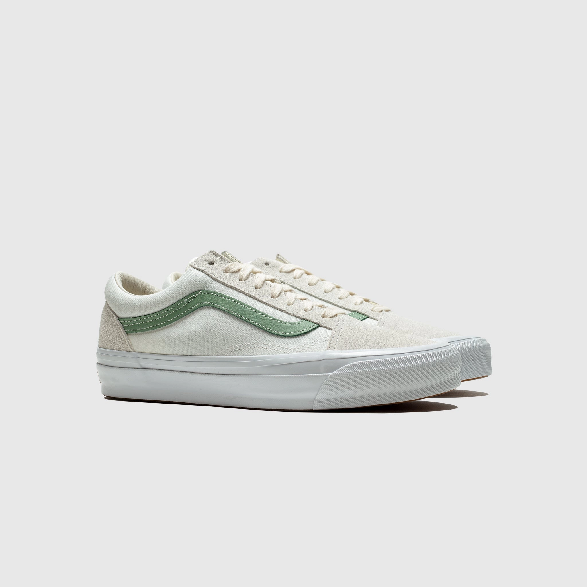 OLD SKOOL 36 LX Vibrant breathability