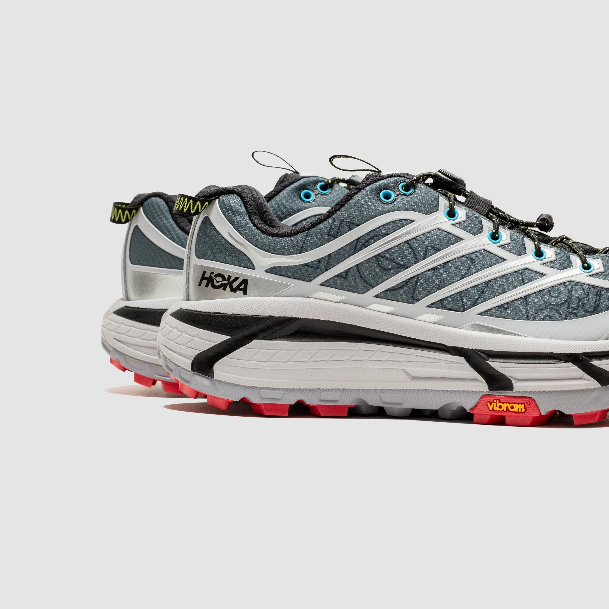 U MAFATE THREE2 WORDMARK Dual Density Outsoles